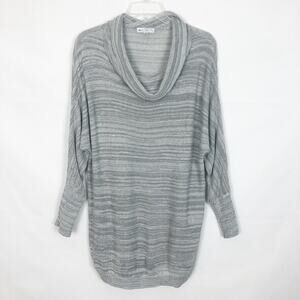 De Collection Cowl Neck Dolman Sleeve Gray Sweater